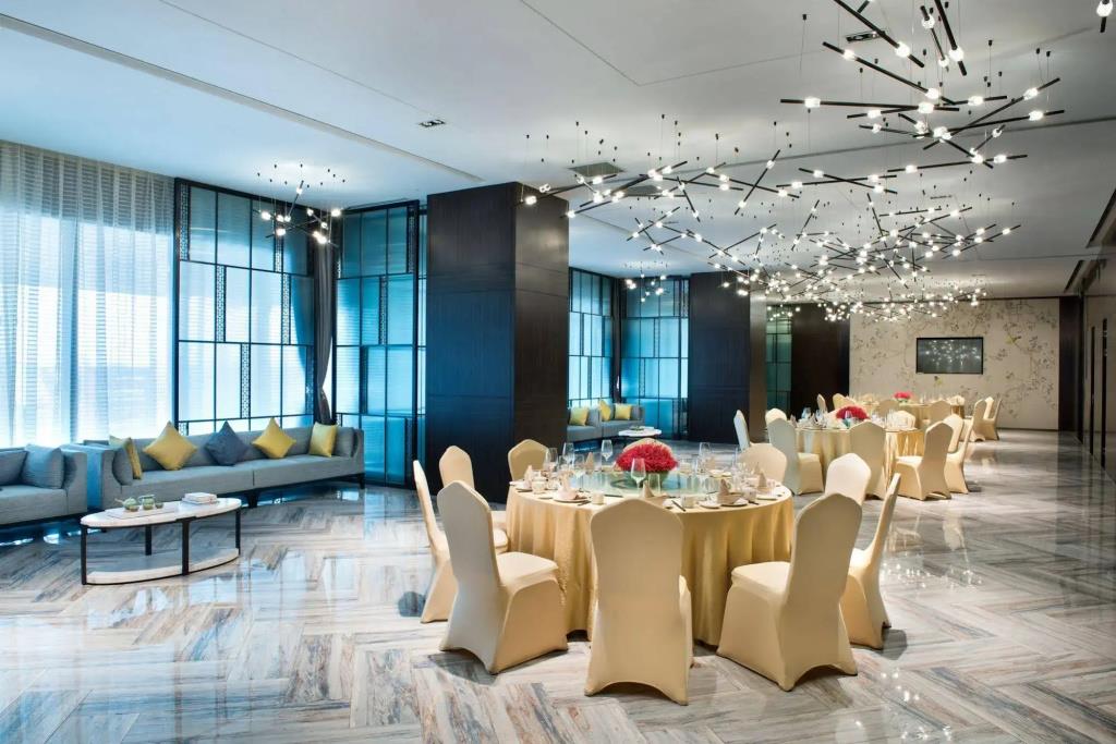 Crowne Plaza Baoji City Center 0*