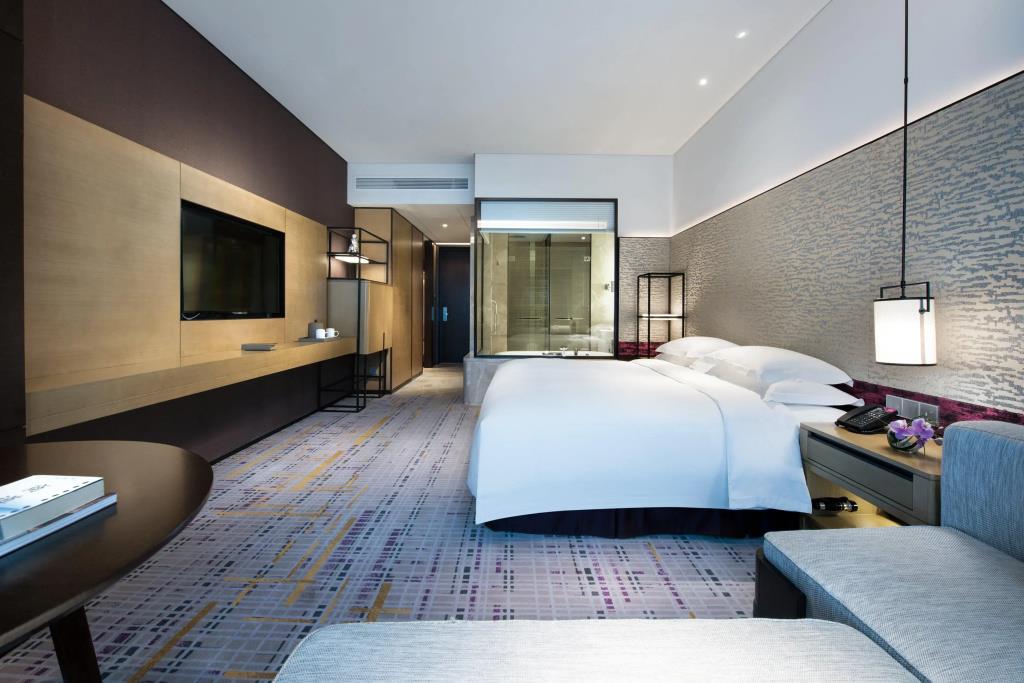 Crowne Plaza Baoji City Center 0*
