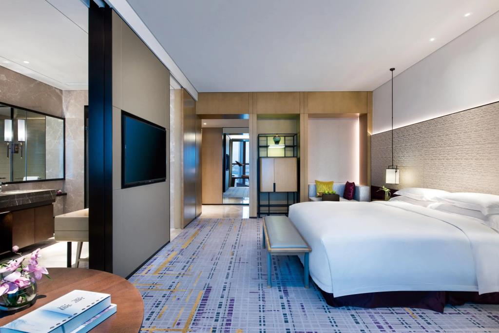 Crowne Plaza Baoji City Center 0*