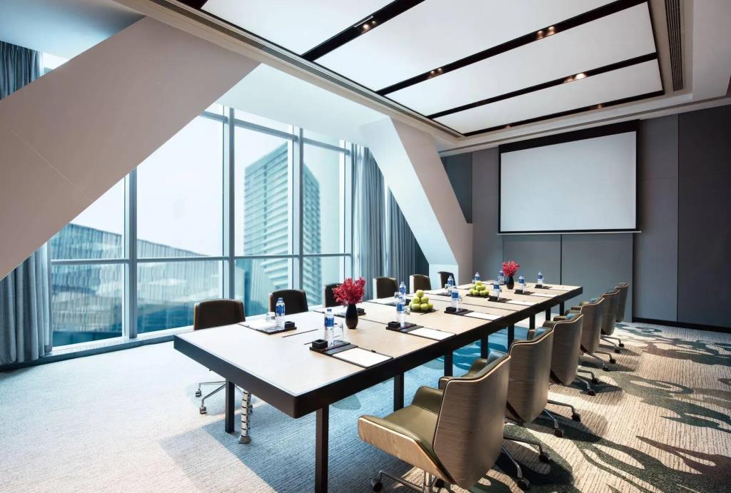 Crowne Plaza Baoji City Center 0*