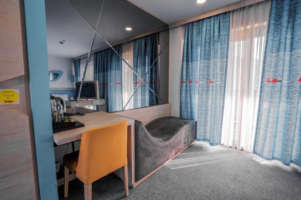 Leman Hotel - Boutique Class 0*