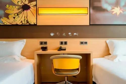 Guangzhou Varve Hotel 2*