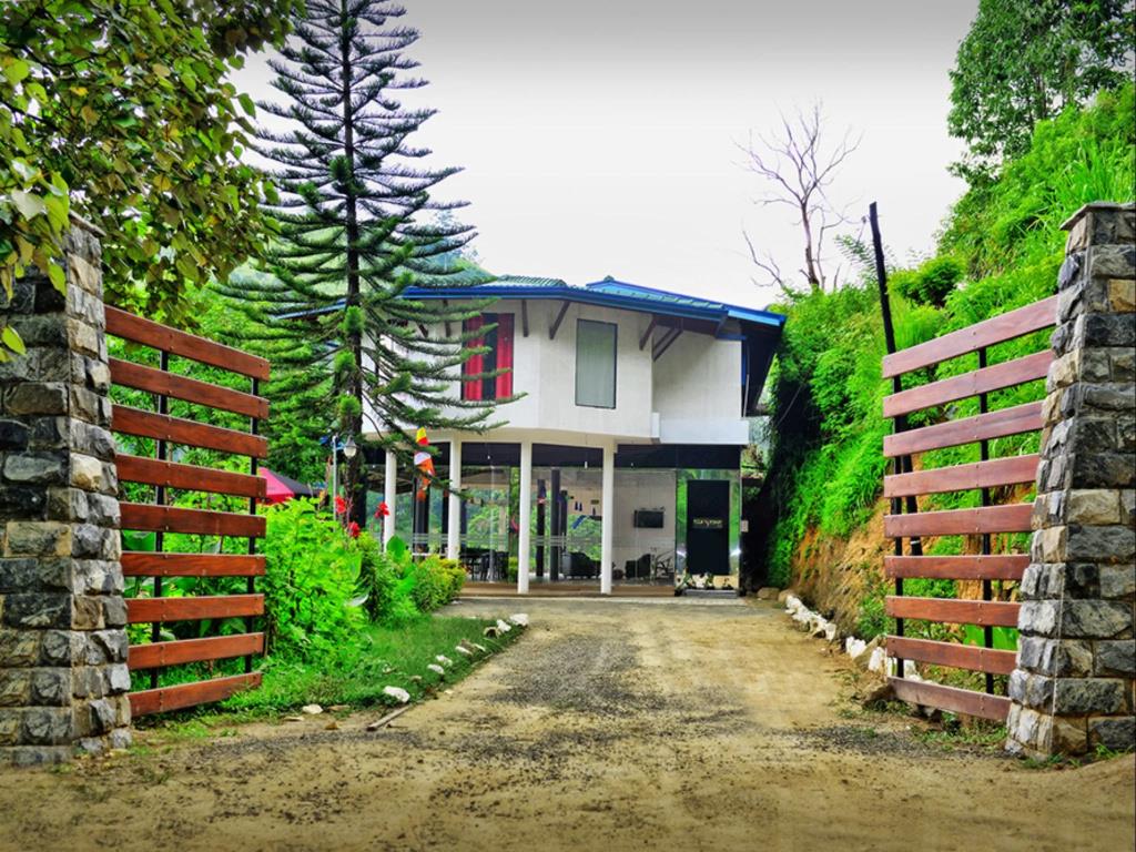 Ellas Edge Resort 3*