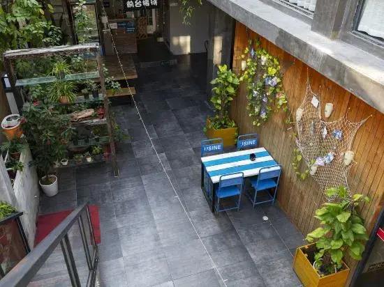 Chengqiang Gen'er Inn (Shenzhen branch 2) 2*