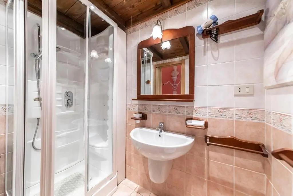 Hotel Barrett 3*