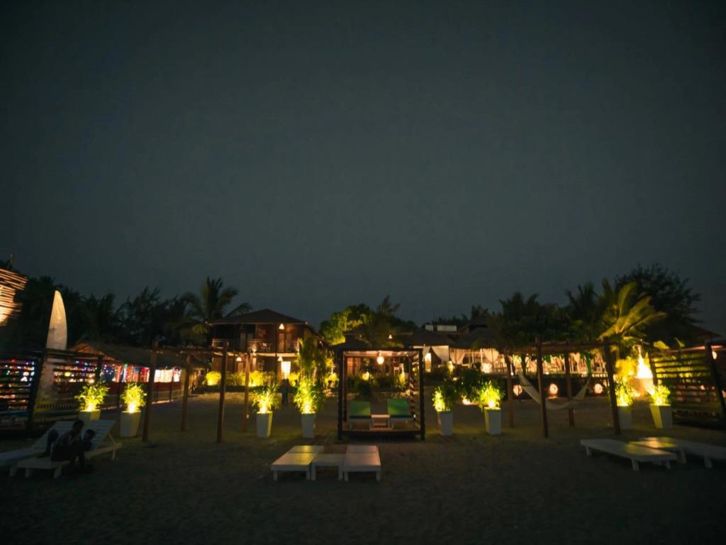 SinQ Beach Morjim 4*