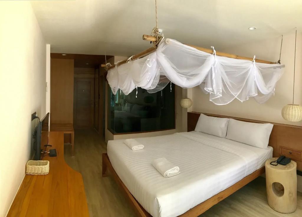 Sealey Resort Koh Larn 3*