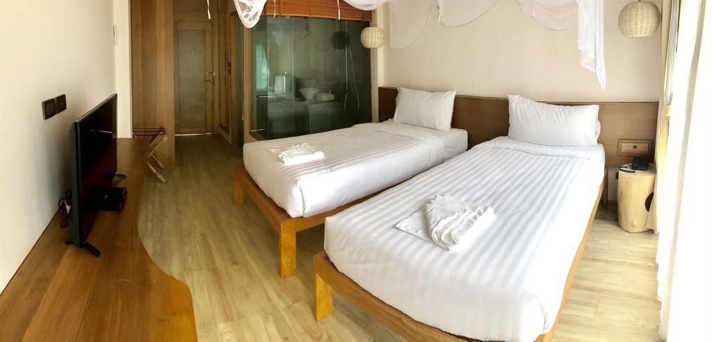 Sealey Resort Koh Larn 3*