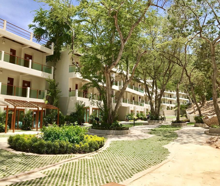 Sealey Resort Koh Larn 3*