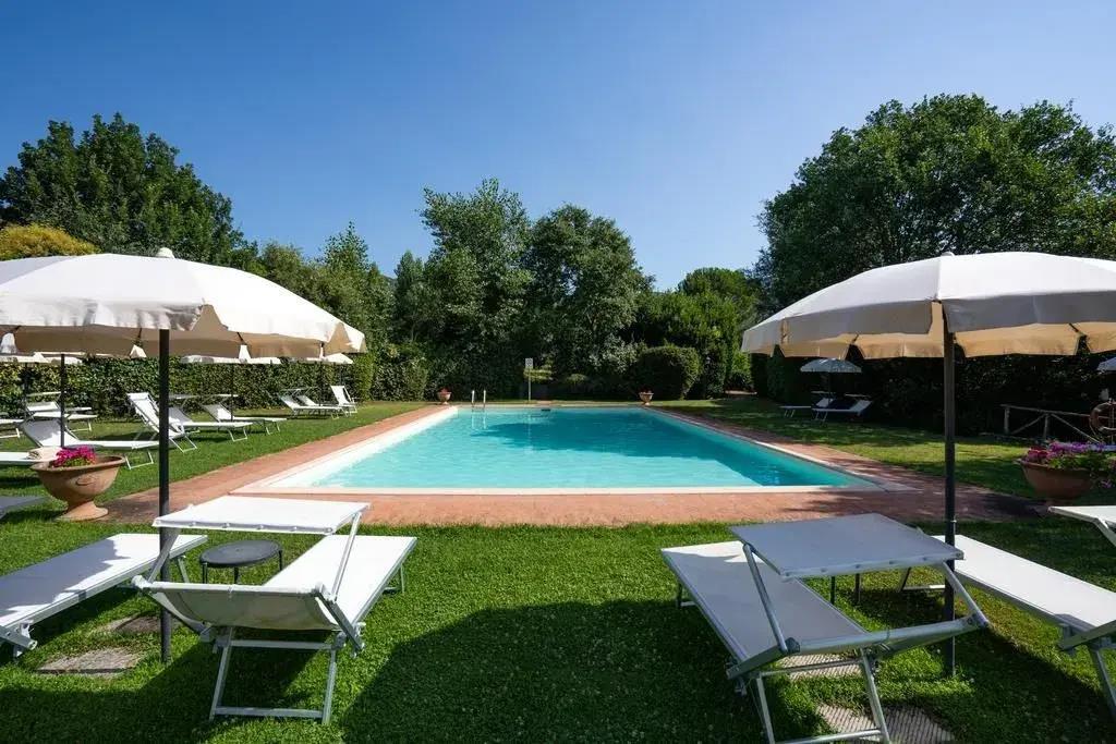 Villa Borgo San Pietro 0*