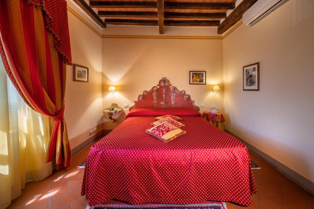 Villa Borgo San Pietro 0*
