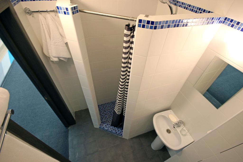 Vejk Hotel 3*