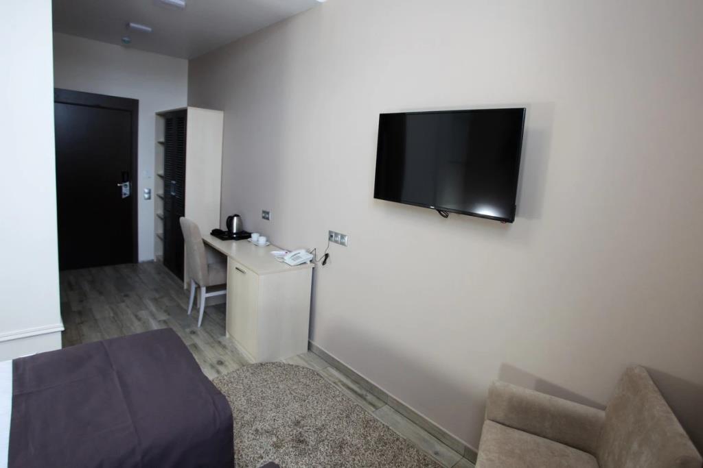 Art Hotel NRing 3*