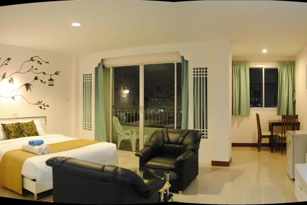 Baan Manthana Hotel 3*