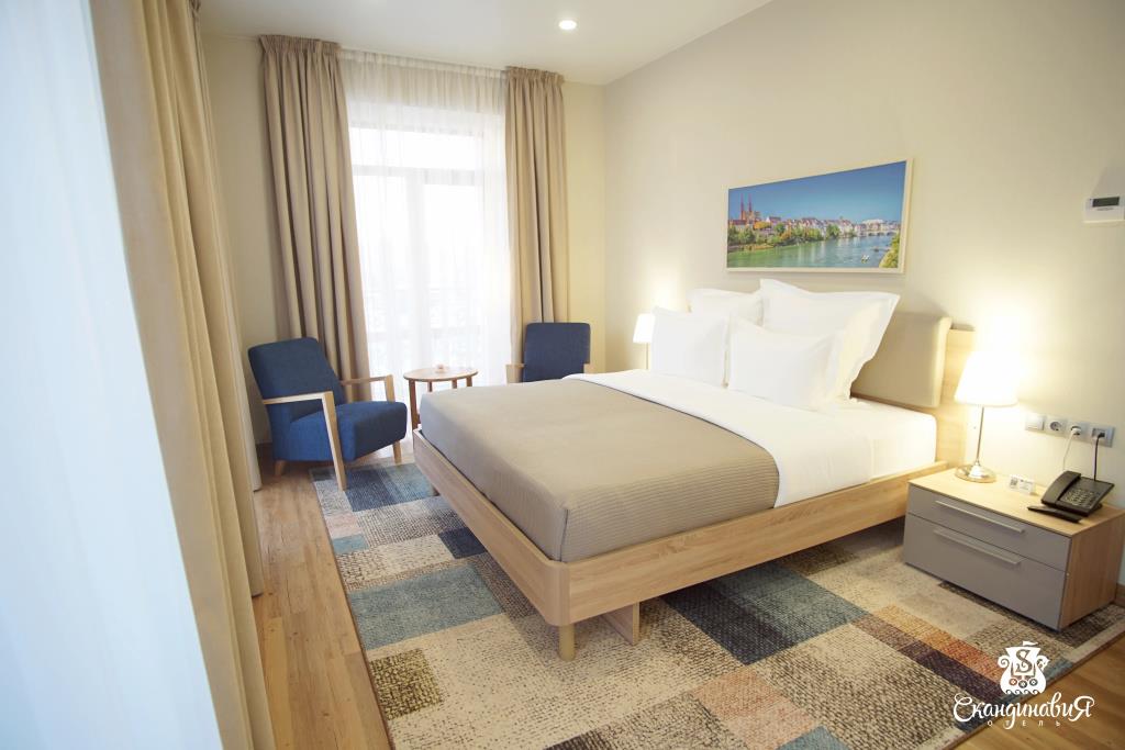 Skandinaviya Hotel 4*