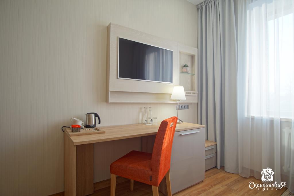 Skandinaviya Hotel 4*