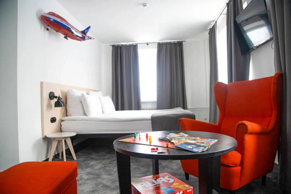 Moment Hotel 3*