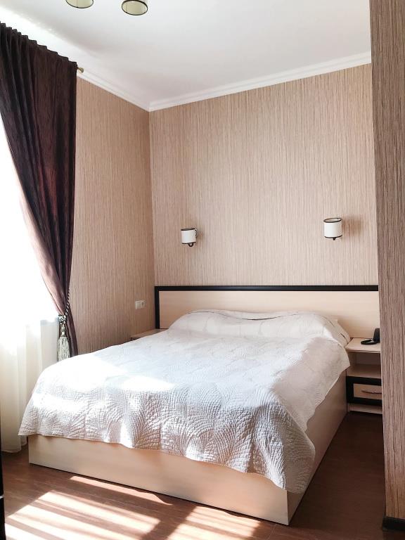 Atmosfera Hotel 0*
