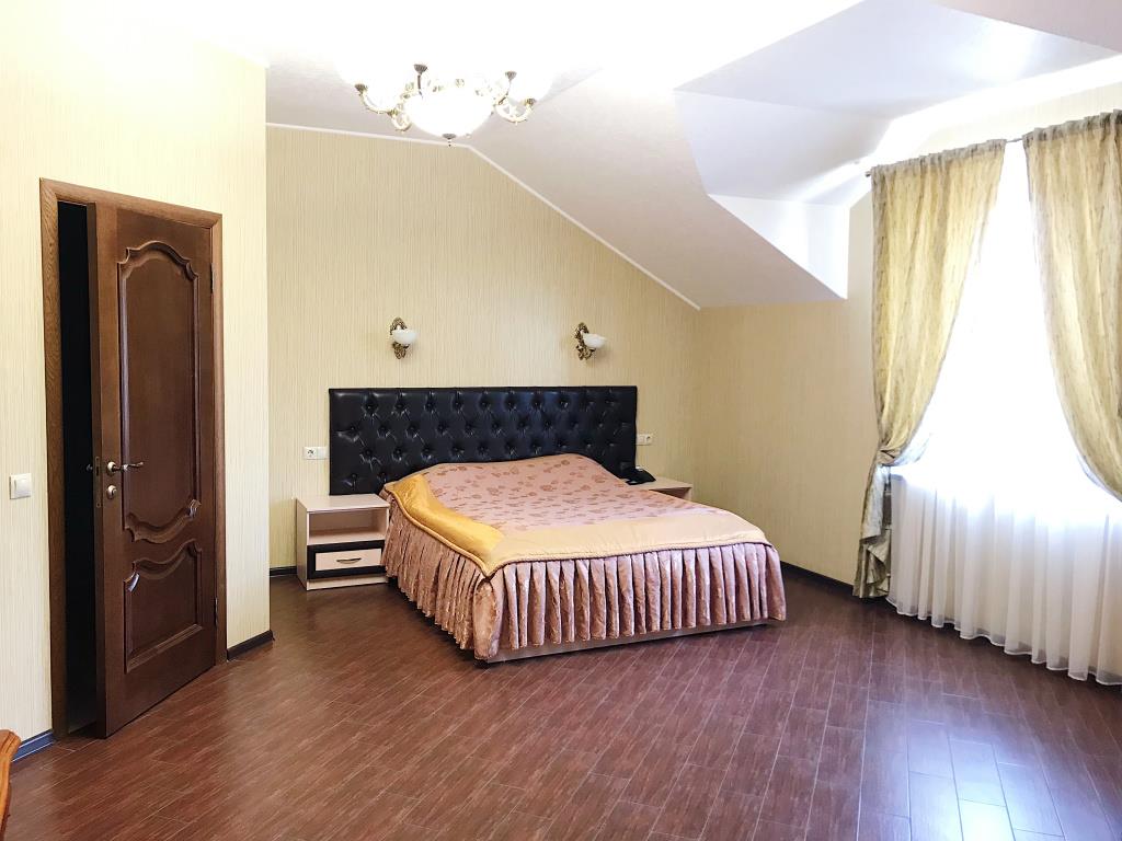 Atmosfera Hotel 0*