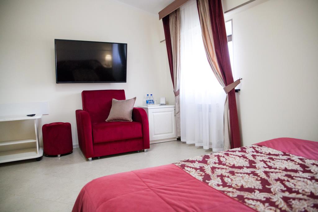 Gostinichny Kompleks TriA 2*