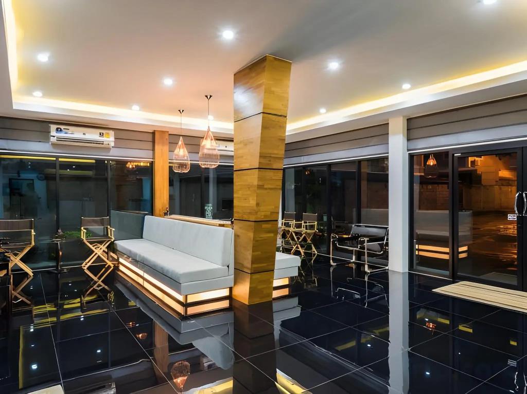 Nine Blue Residence 3*