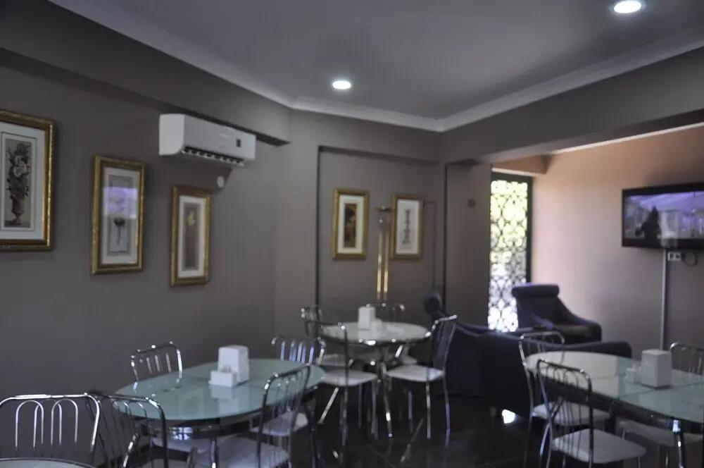 Central Hotel 3*