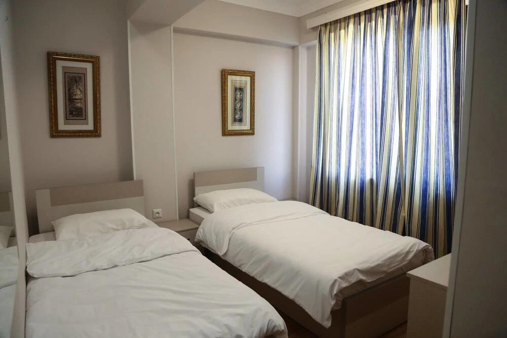 Central Hotel 3*