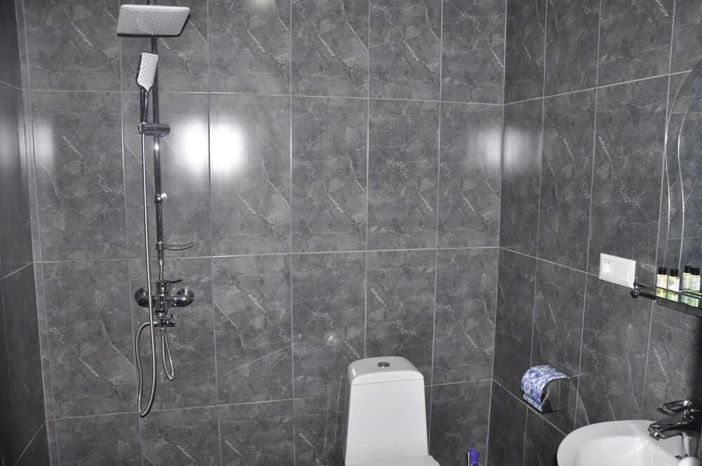 Central Hotel 3*