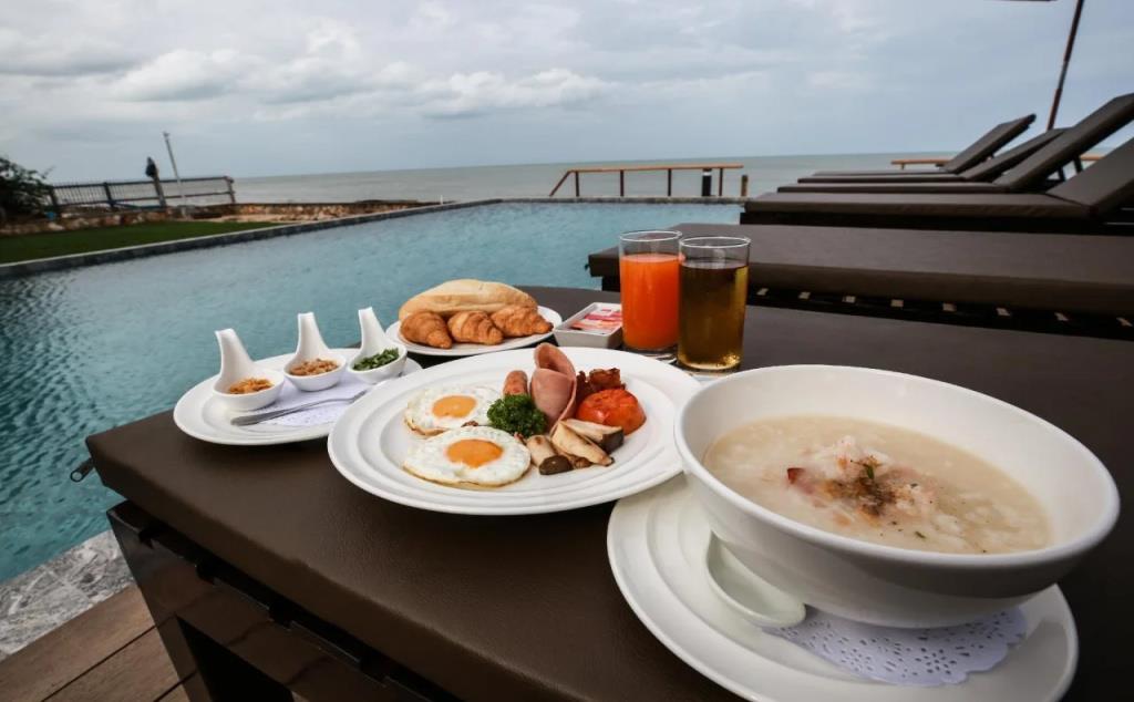 De Chaochom Hua Hin 3*