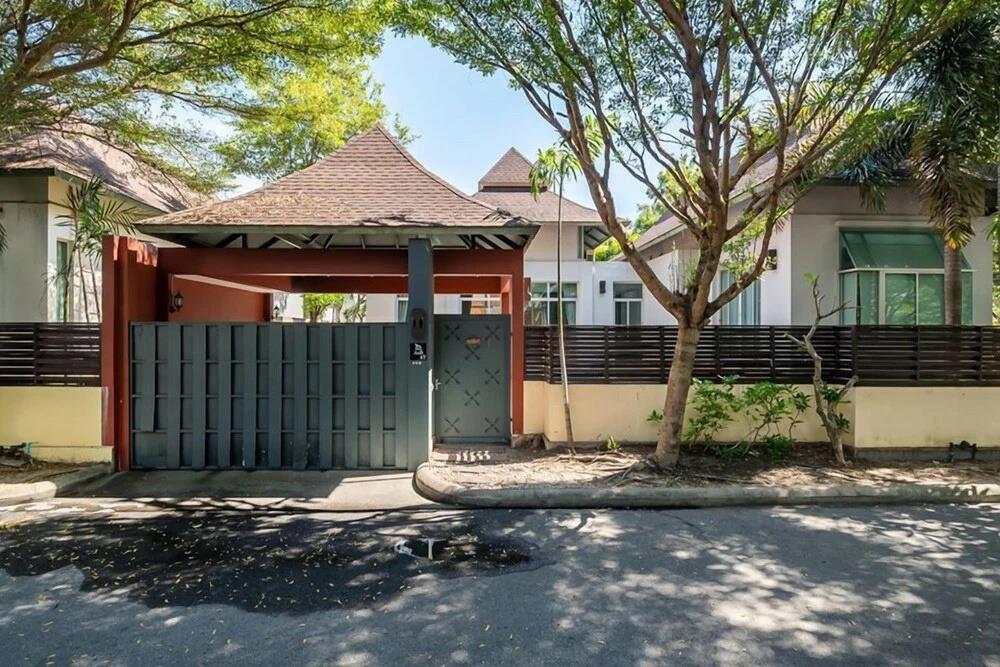 AnB Pool Villa 2BR Red in Pattaya 0*