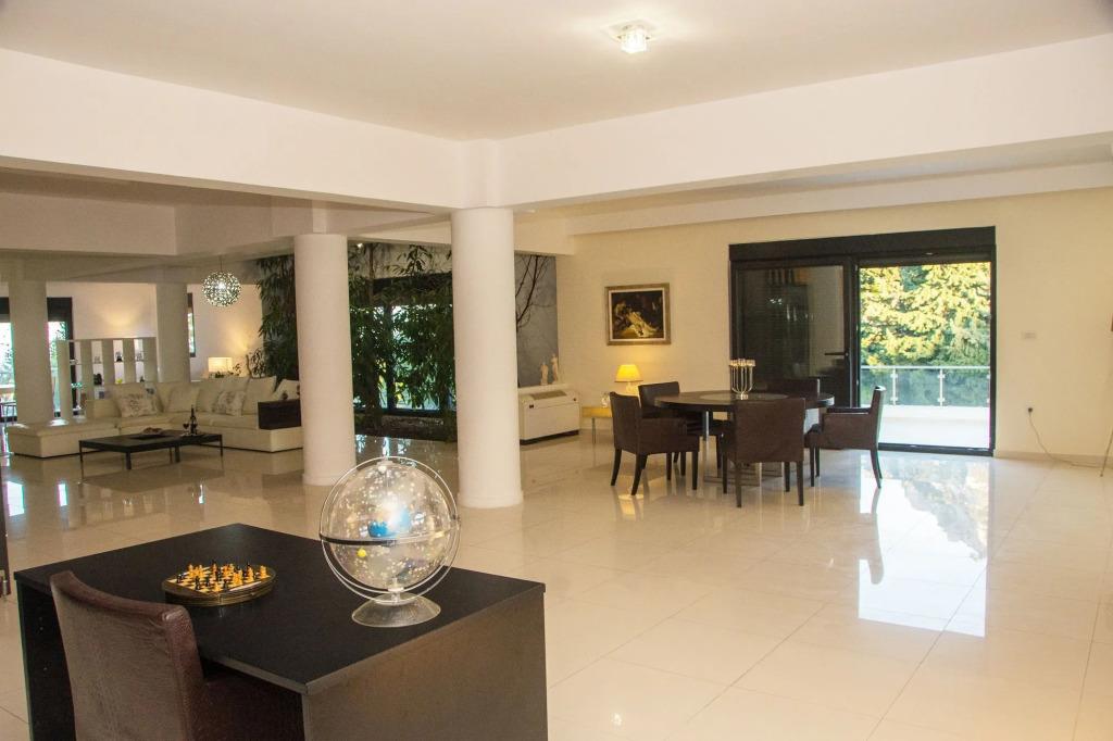 Villa Melia 0*