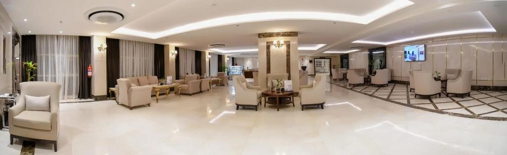 Rosemond Al Hamra 4*