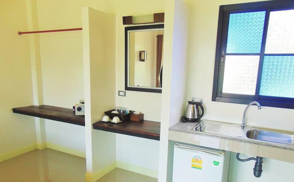 Lanta Amara Resort 3*