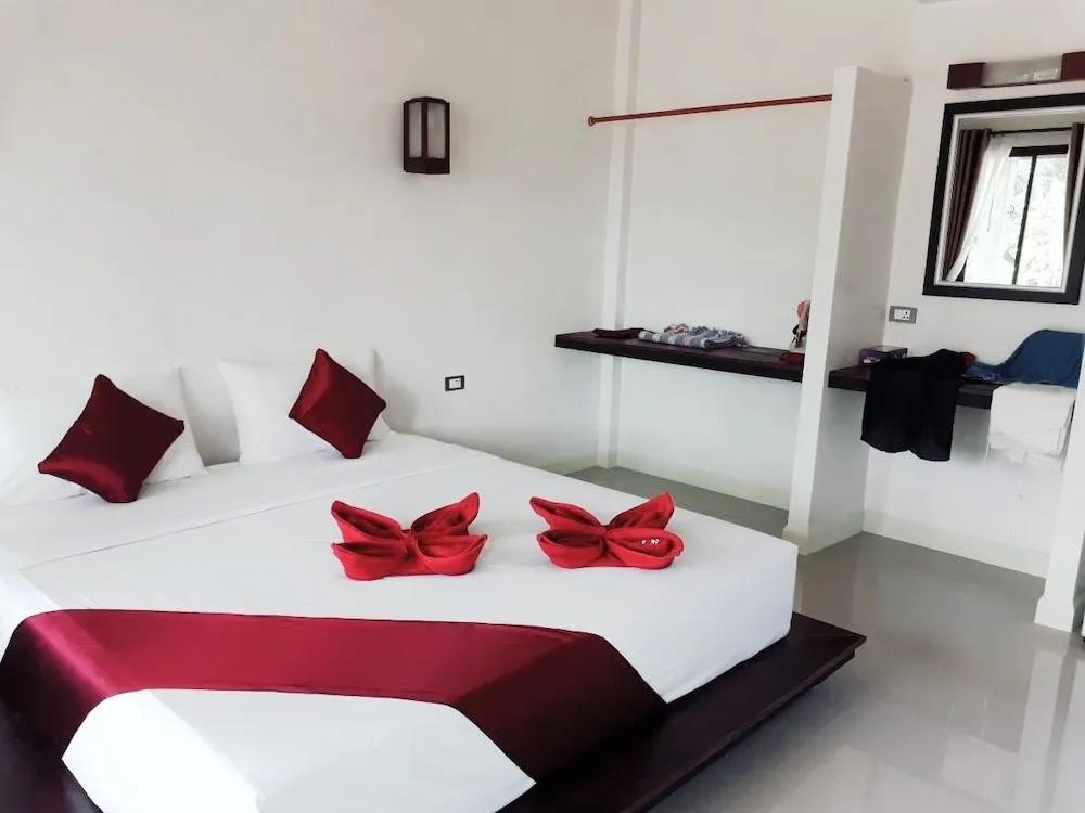 Lanta Amara Resort 3*