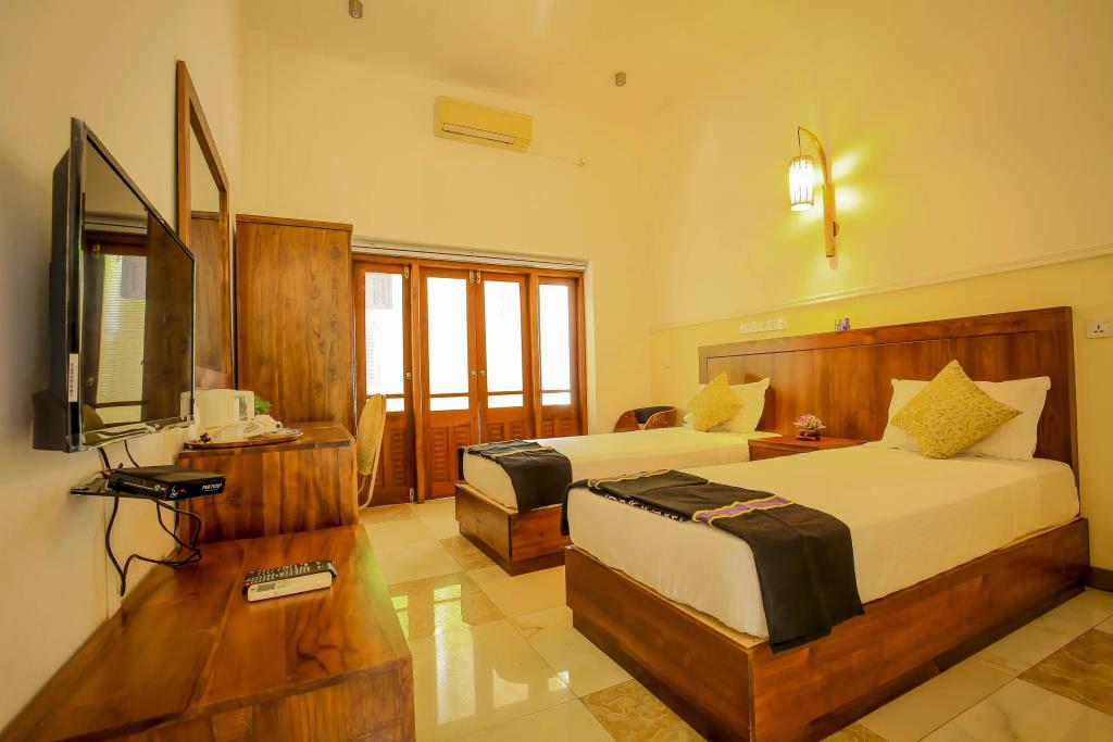Grand Rockland Hotel 3*