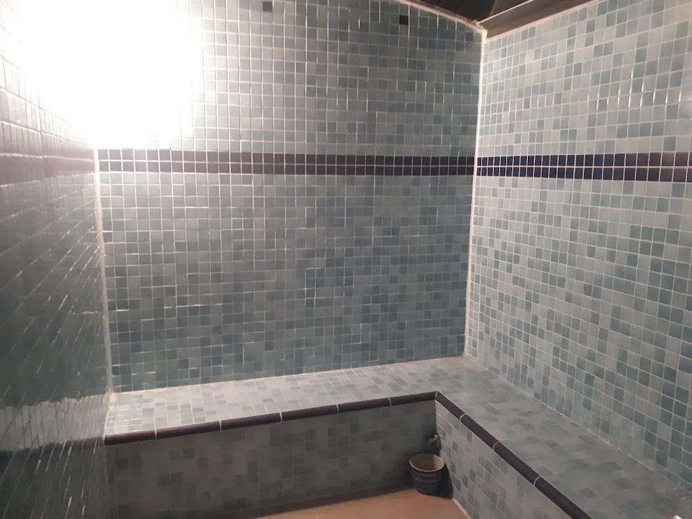 Onder Otel 3*