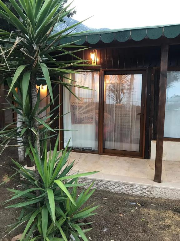 Kara Kedi Beach Bungalow 0*