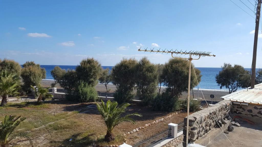 Pleasure Beachside Studios 0*