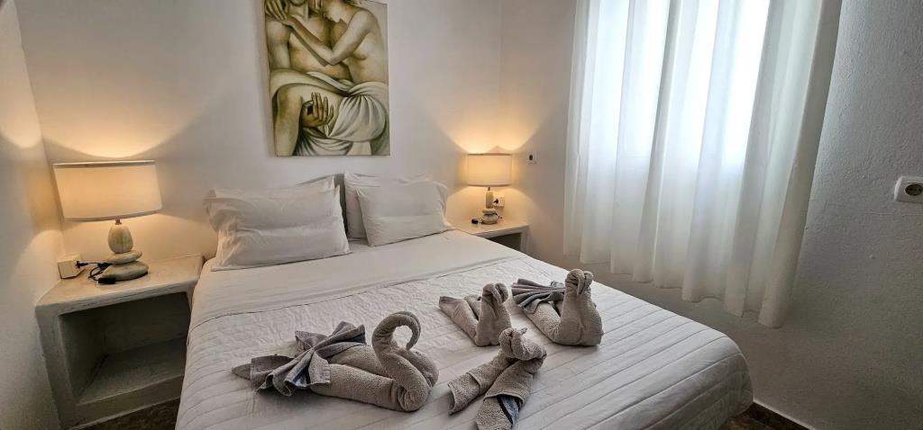 Pleasure Beachside Studios 0*