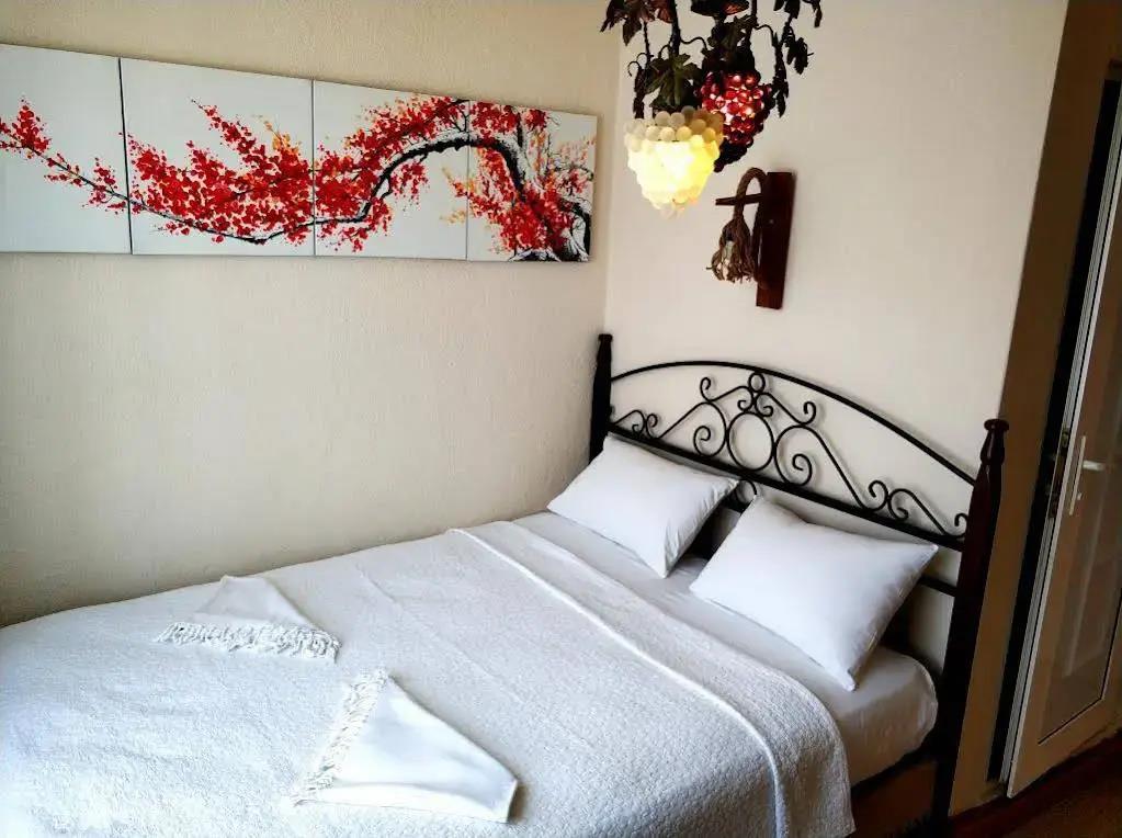 Adamarin Otel 3*