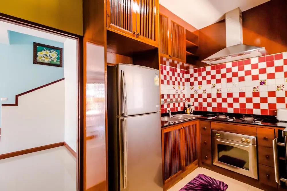 3 Bedrooms Pool Villa Walk to Patong 0*