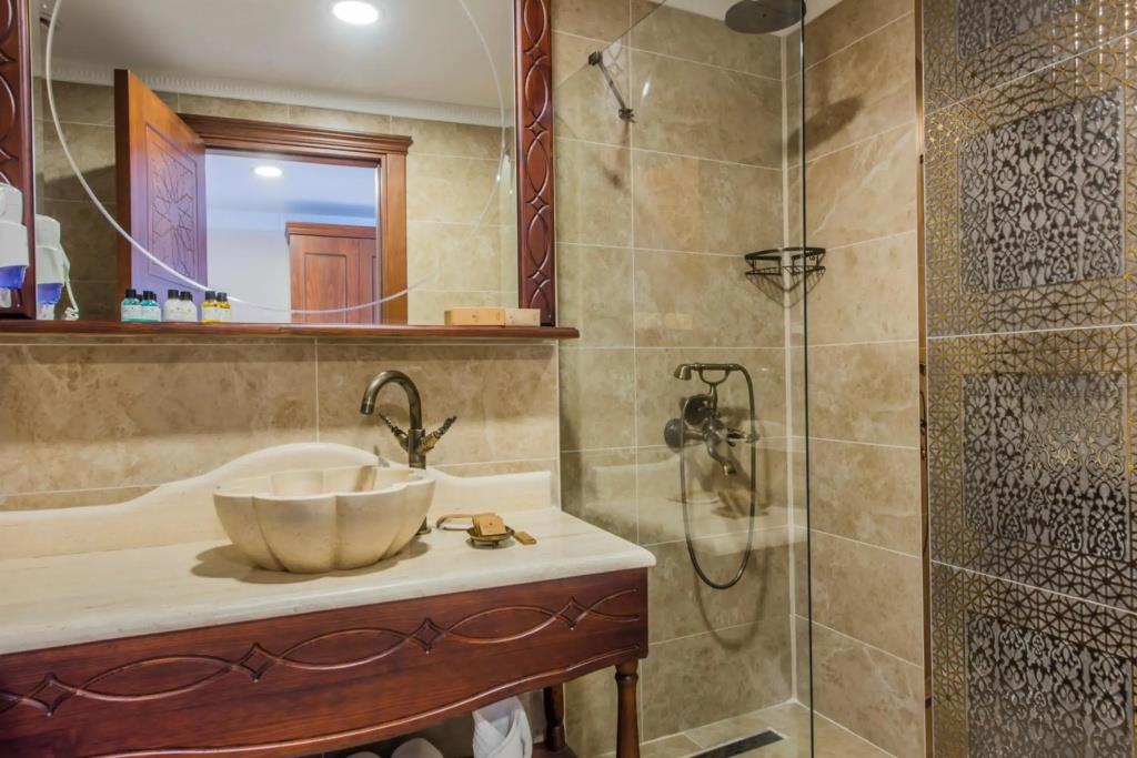 Kaya Ninova Hotel 0*