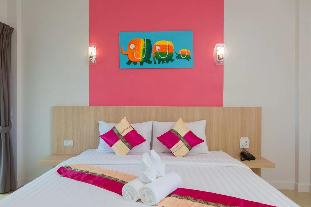 Phant at Thalang Service Apartment 0*