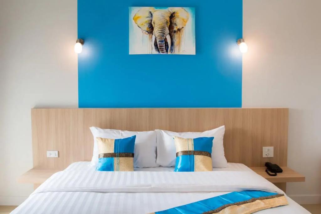 Phant at Thalang Service Apartment 0*