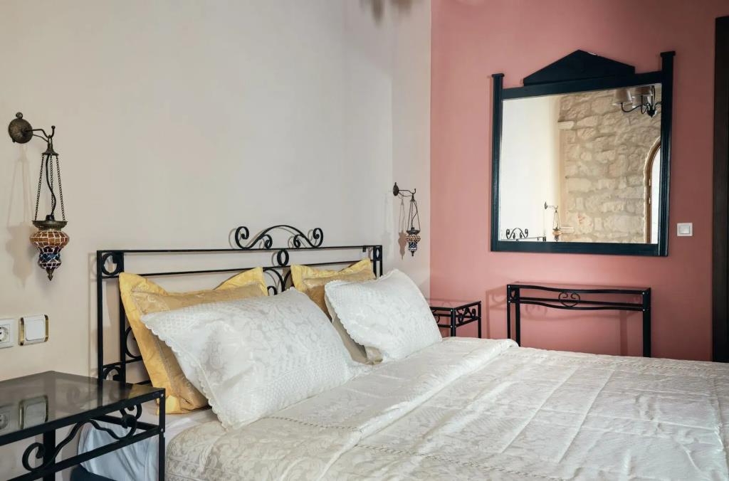 Diamond Suites 0*