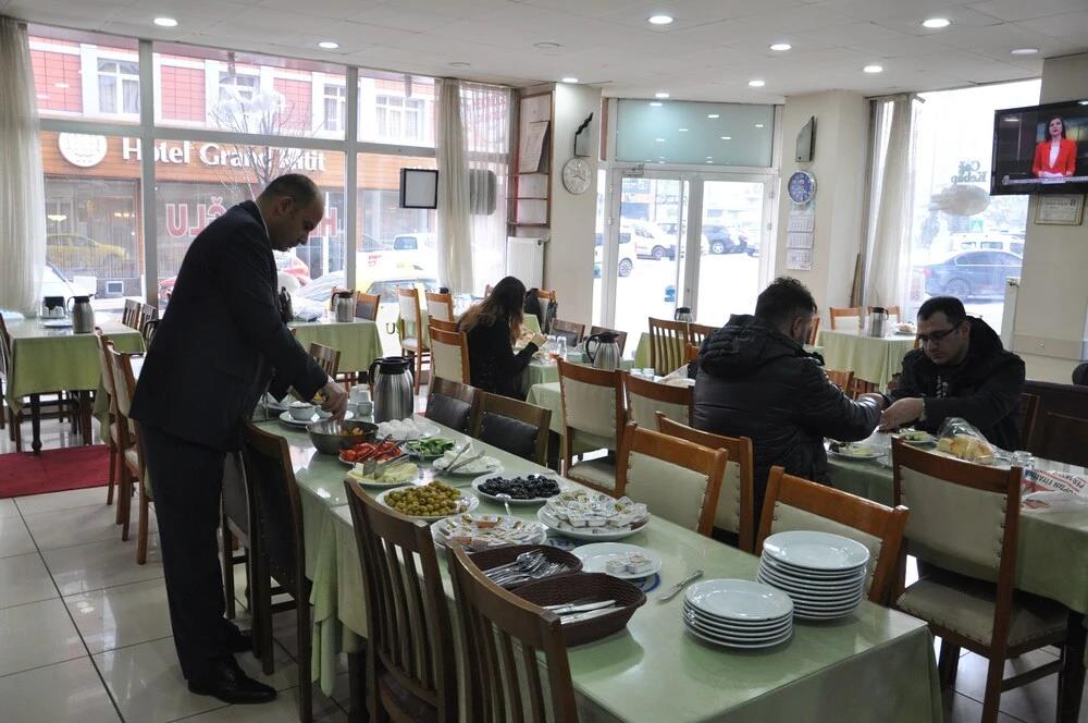Hekimoglu Otel 0*