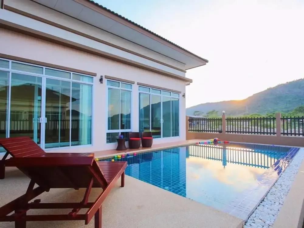 Baan Chom Chan Pool Villa 0*