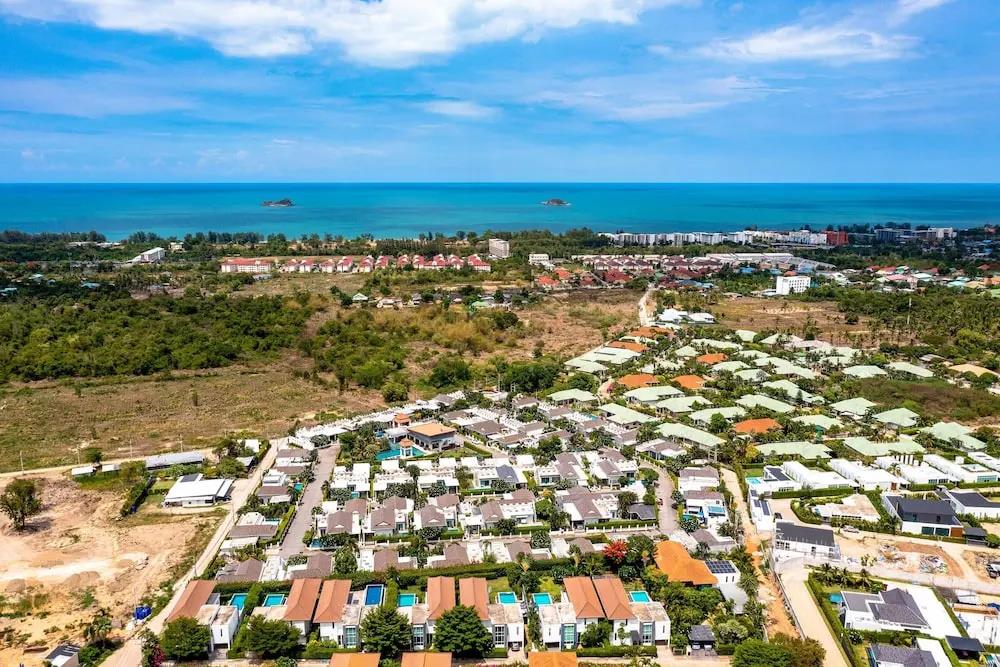 Phu Montra Villa with Ocean View A4 0*