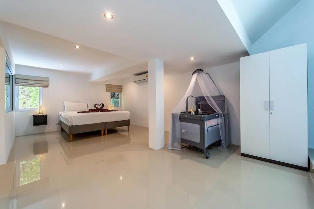 Phu Montra Villa with Ocean View A4 0*