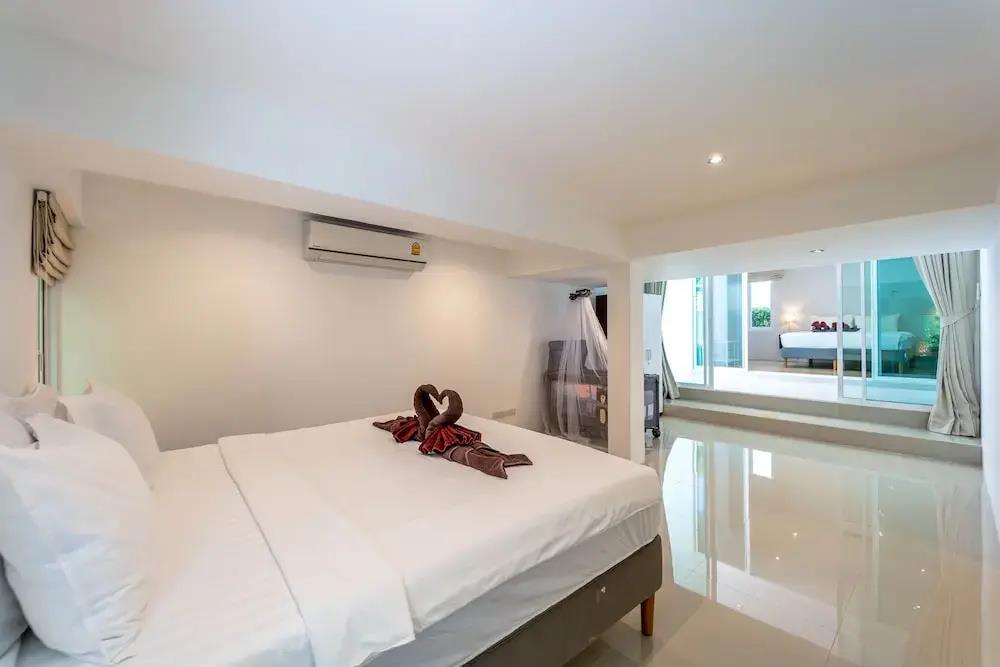 Phu Montra Villa with Ocean View A4 0*